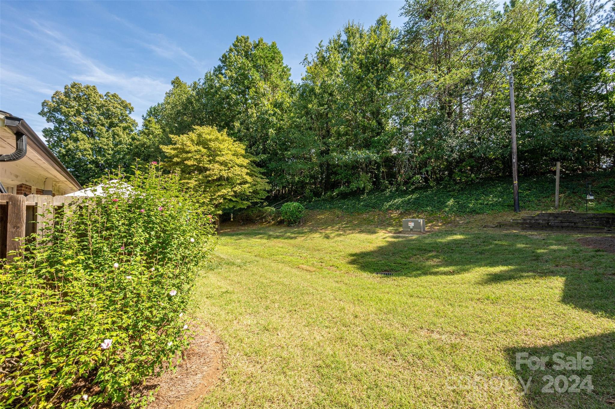 2009 Union Road, Unit E Gastonia, NC 28054 - Photo 16 of 17 a view of a garden