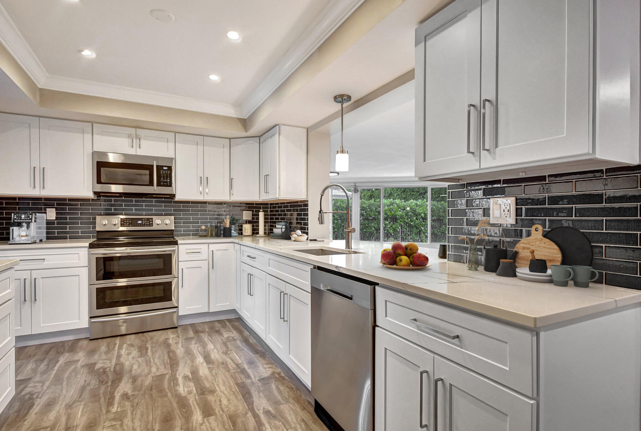 1343 Walnut Terrace Boca Raton, FL 33486 - Photo 5 of 30 12-web-or-mls-DSC_0496 VS