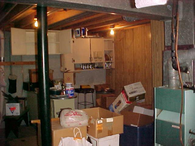 941 Estates Road Southeast Roanoke, VA 24014 - Photo 15 of 15 Storage