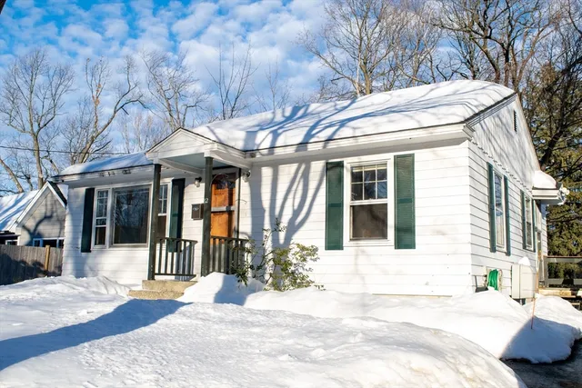 $314,900 | 12 Wilmot Street, Fitchburg, MA 01420