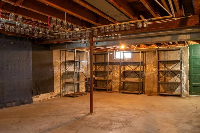 $314,900 | 12 Wilmot Street, Fitchburg, MA 01420