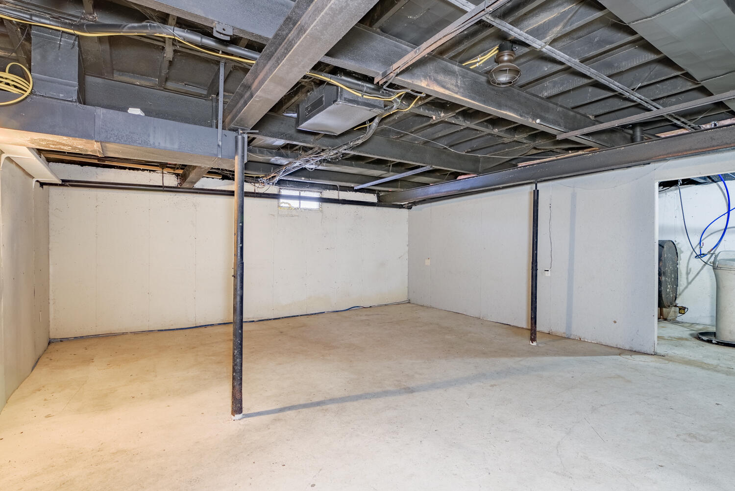 244 Main Street Hope, ME 04847 - Photo 20 of 22 cneter basement