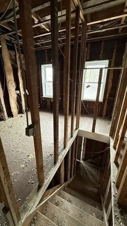 $195,000 | 8 School Street, Fitchburg, MA 01420