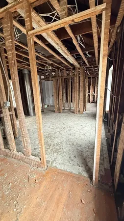 $195,000 | 8 School Street, Fitchburg, MA 01420