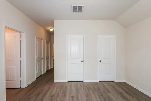 $1,950 | 5567 Latta Plantation Drive, Katy, TX 77449