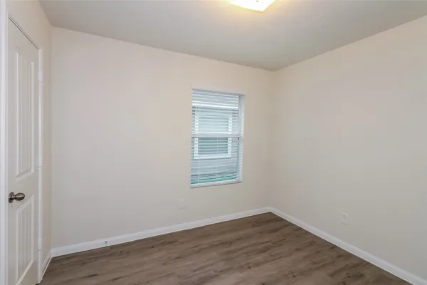 $1,950 | 5567 Latta Plantation Drive, Katy, TX 77449