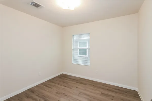 $1,950 | 5567 Latta Plantation Drive, Katy, TX 77449