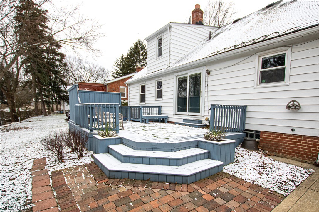 1715 South Green Road Cleveland, OH 44121 - Photo 33 of 34 Gallery Image 33