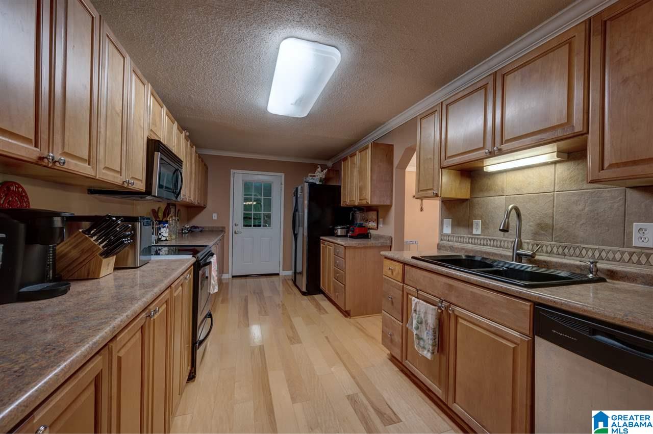 3762 Country Club Road Jasper, AL 35503 - Photo 2 of 31