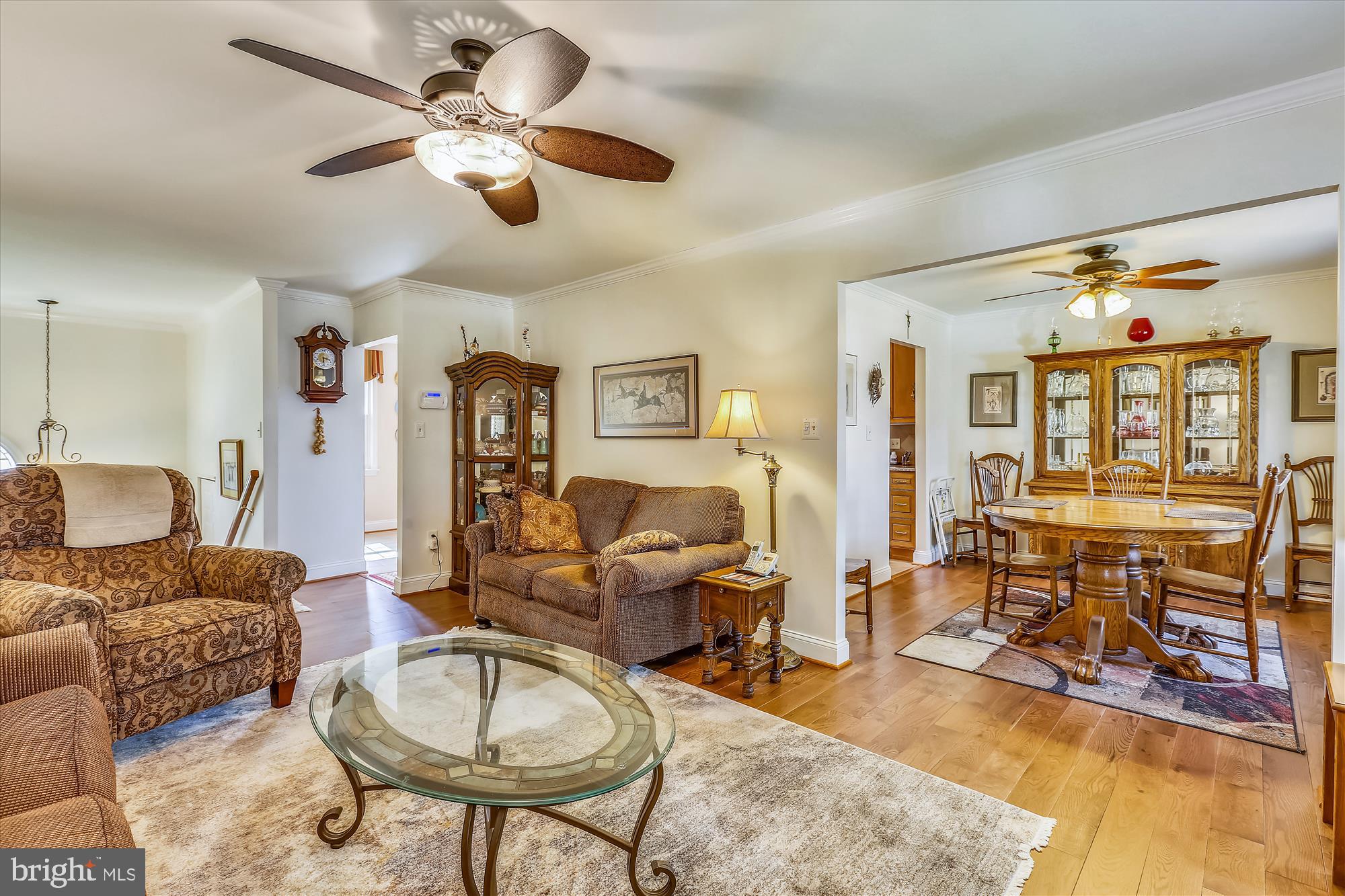 1701 Woodwell Road Silver Spring, MD 20906 - Photo 5 of 33 Living room