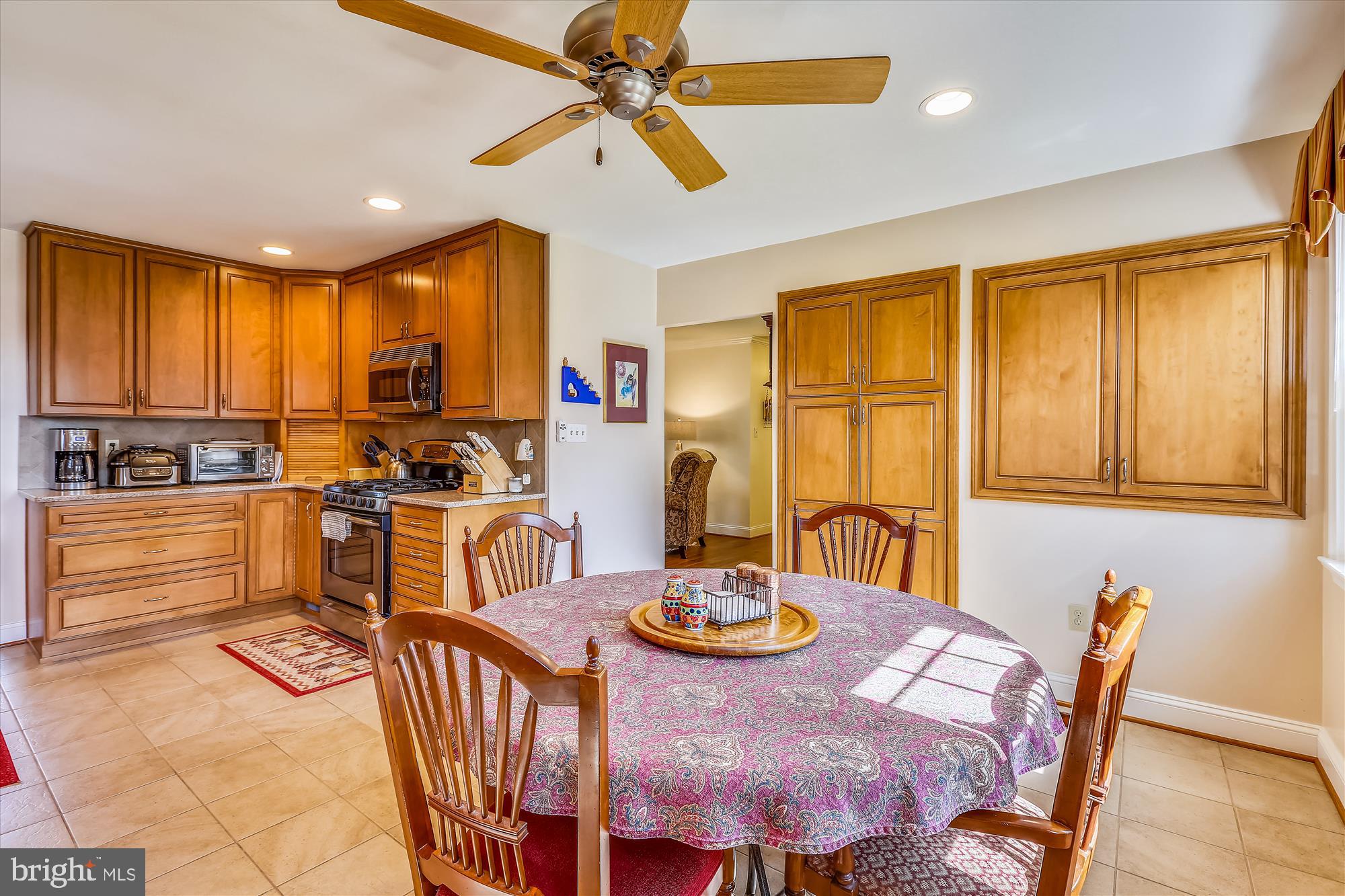 1701 Woodwell Road Silver Spring, MD 20906 - Photo 9 of 33 Kitchen