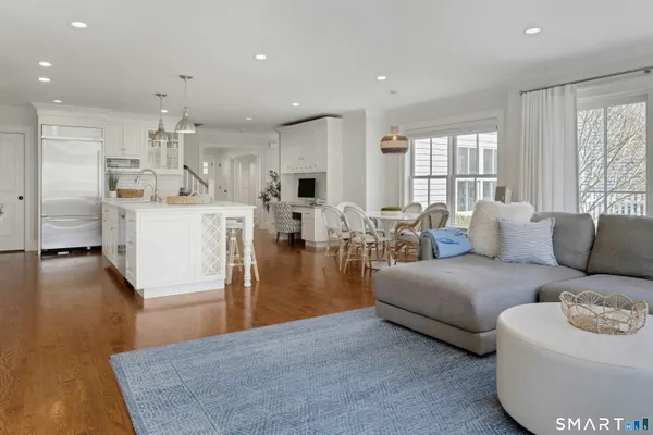 $3,095,000 | 35 Hazel Street, Darien, CT 06820