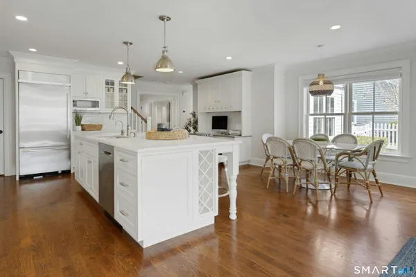 $3,095,000 | 35 Hazel Street, Darien, CT 06820