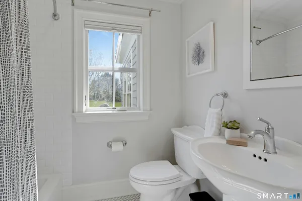 $3,095,000 | 35 Hazel Street, Darien, CT 06820