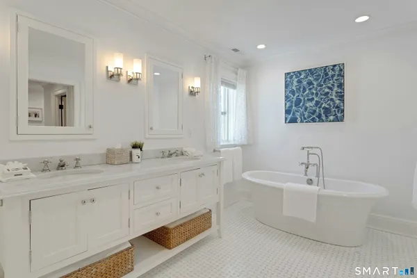 $3,095,000 | 35 Hazel Street, Darien, CT 06820