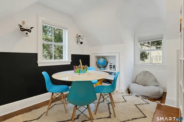 $3,095,000 | 35 Hazel Street, Darien, CT 06820