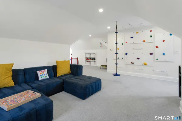 $3,095,000 | 35 Hazel Street, Darien, CT 06820