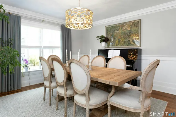 $3,095,000 | 35 Hazel Street, Darien, CT 06820