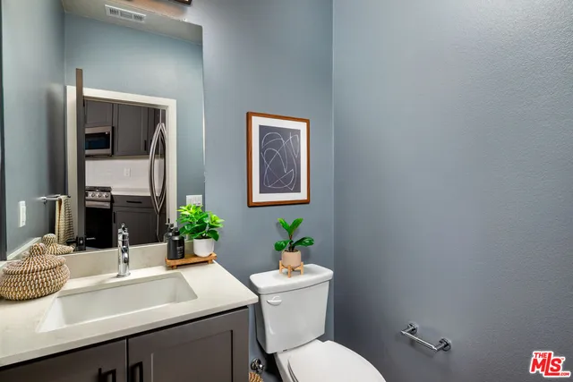 $3,510 | 13995 Foothill Boulevard, Unit 3810, Fontana, CA 92335