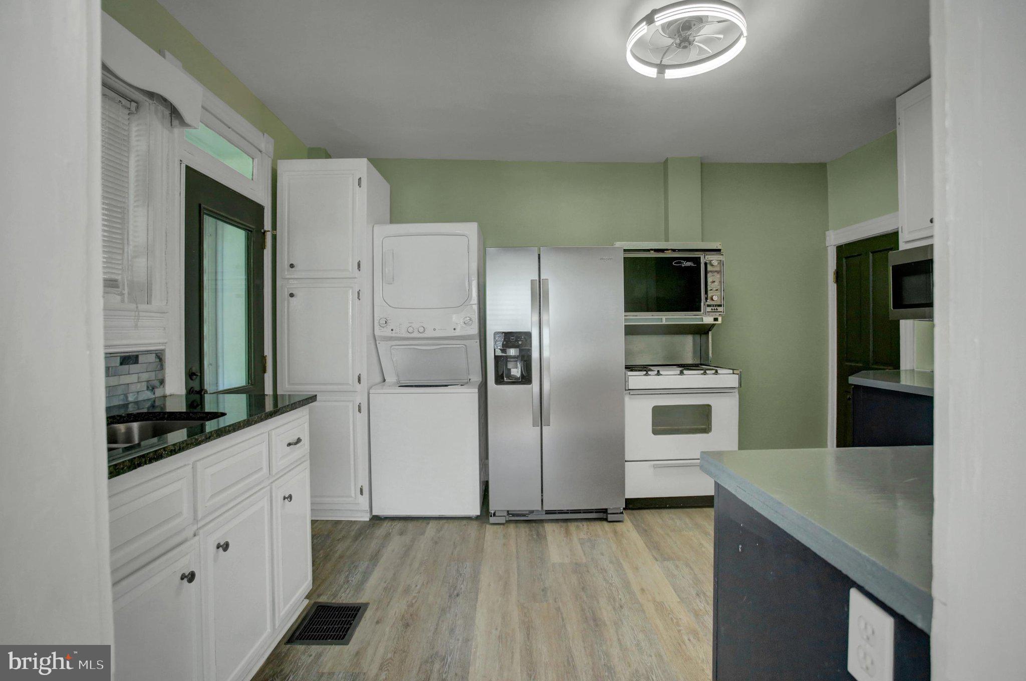 46 West 3rd Street Waynesboro, PA 17268 - Photo 18 of 44