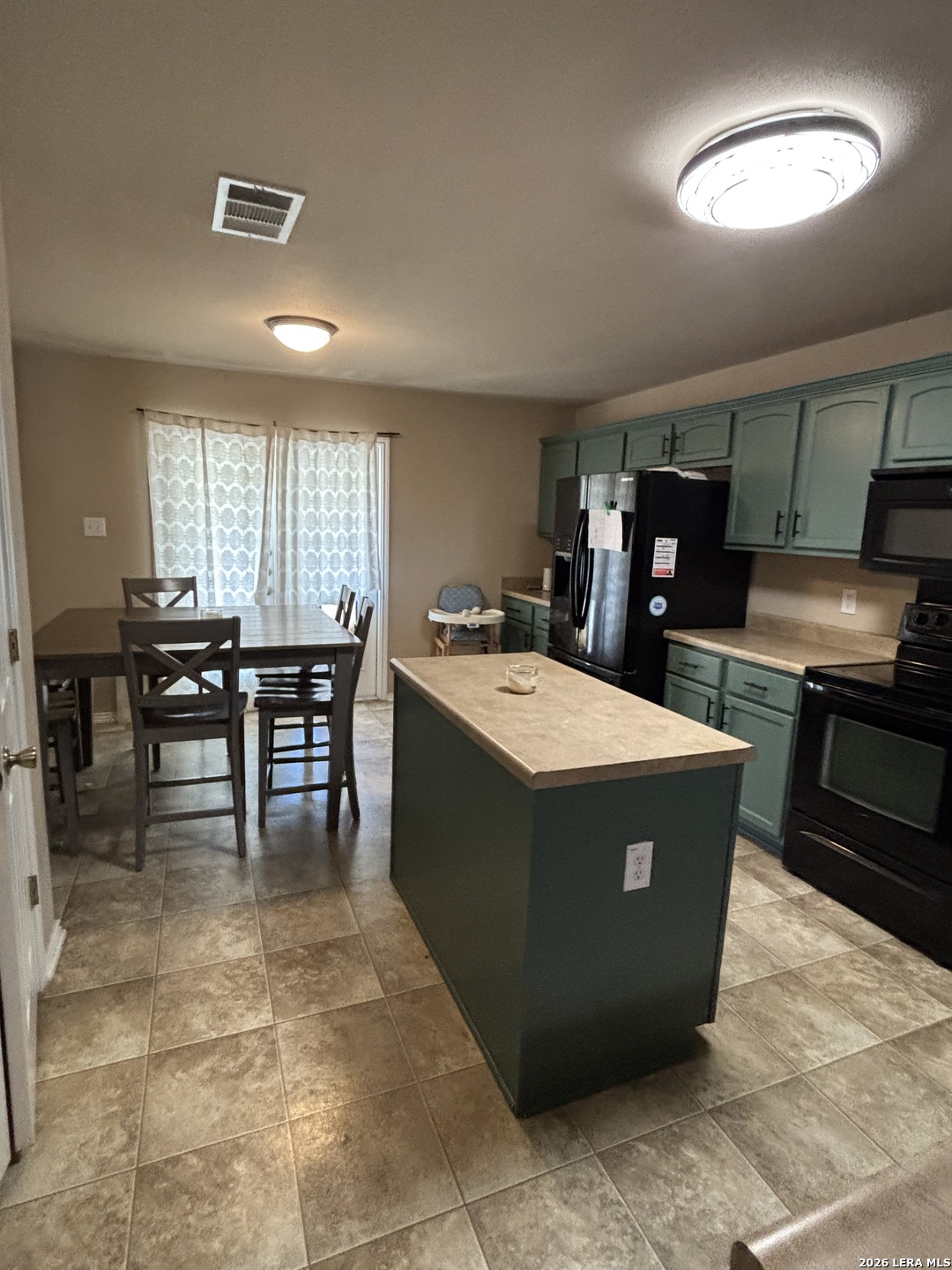 514 Erica Converse, TX 78109 - Photo 8 of 8