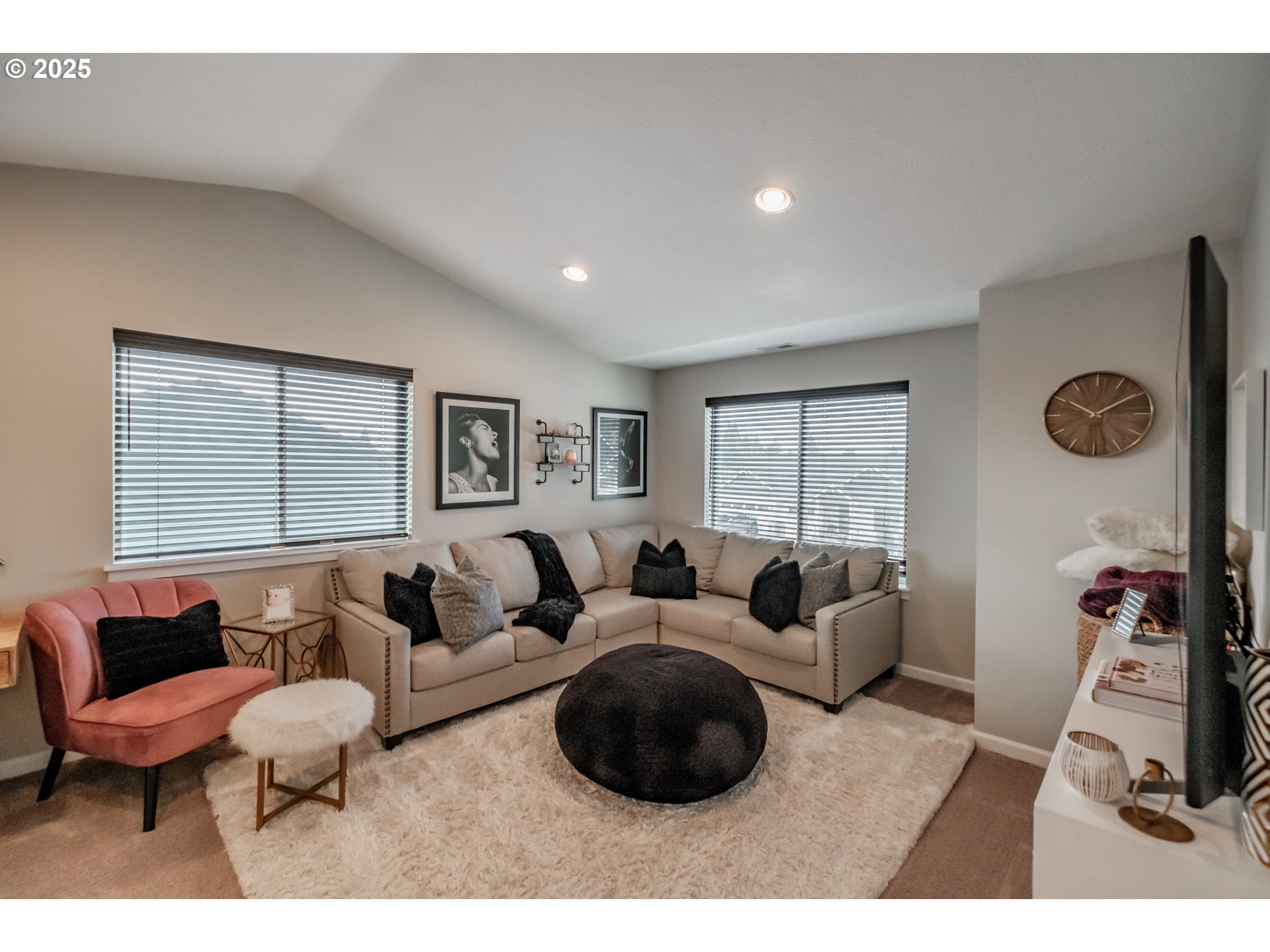 2412 Northeast Summit Drive Albany, OR 97321 - Photo 26 of 48