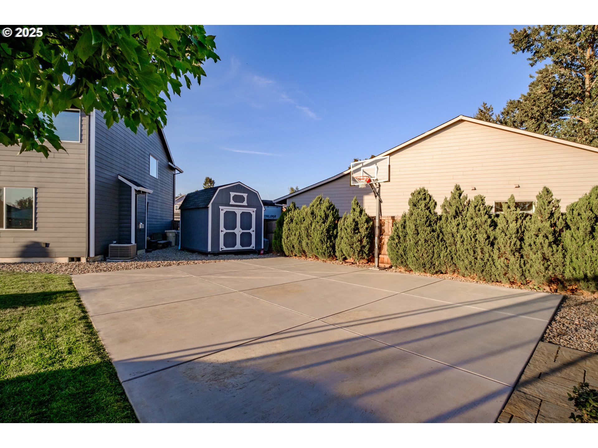 2412 Northeast Summit Drive Albany, OR 97321 - Photo 39 of 48