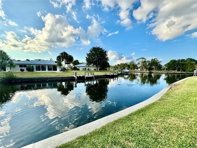 $240,000 | 11229 West Bayshore Drive, Unit 77, Crystal River, FL 34429