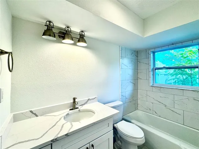 $240,000 | 11229 West Bayshore Drive, Unit 77, Crystal River, FL 34429