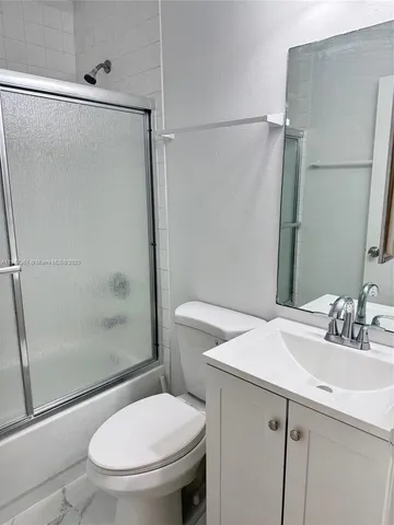 $425,000 | 8419 Southwest 209th Street, Cutler Bay, FL 33189