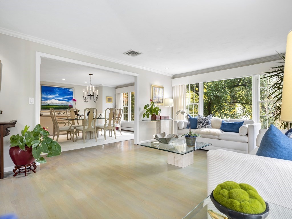 3 Justin Road Natick, MA 01760 - Photo 4 of 28 Gallery Image 4