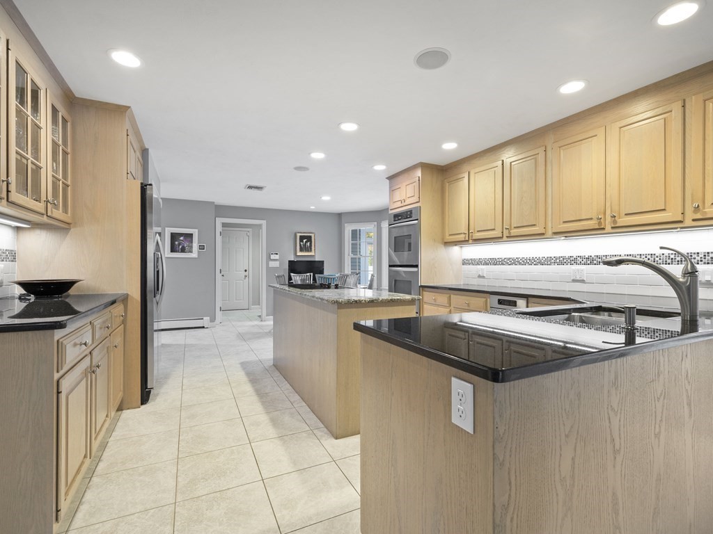 3 Justin Road Natick, MA 01760 - Photo 8 of 28 Gallery Image 8