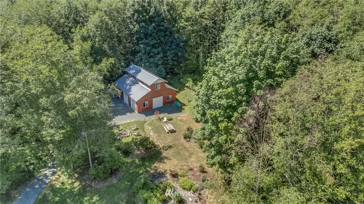 5770 Reese Hill Road Sumas, WA 98295 - Photo 4 of 23 Gallery Image 4