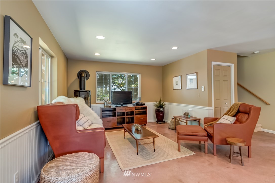 5770 Reese Hill Road Sumas, WA 98295 - Photo 7 of 23 Gallery Image 7