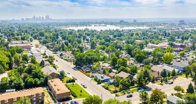 an aerial view of multiple house
