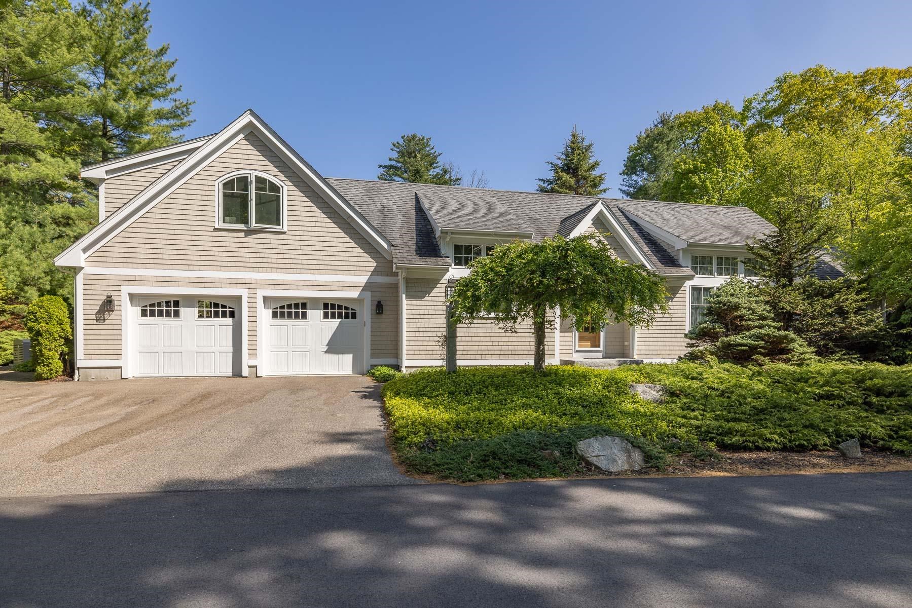 7 Locke Road New Castle, NH 03854 - Photo 1 of 40 Gallery Image 1
