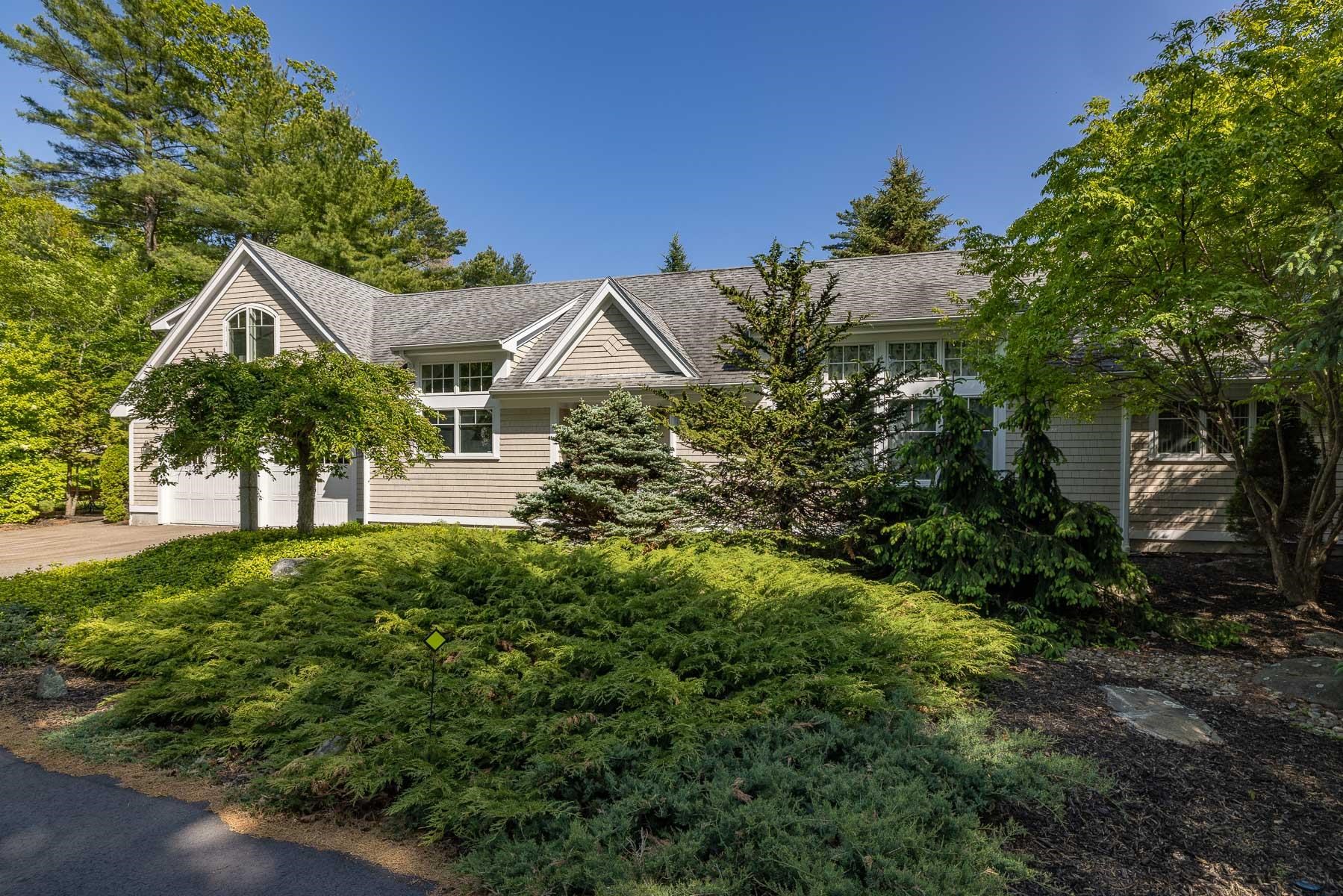 7 Locke Road New Castle, NH 03854 - Photo 2 of 40 Gallery Image 2