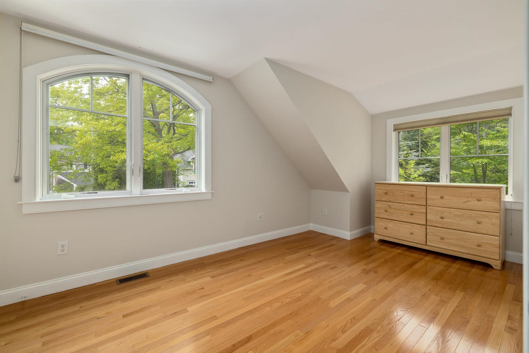 7 Locke Road New Castle, NH 03854 - Photo 29 of 40 Gallery Image 29