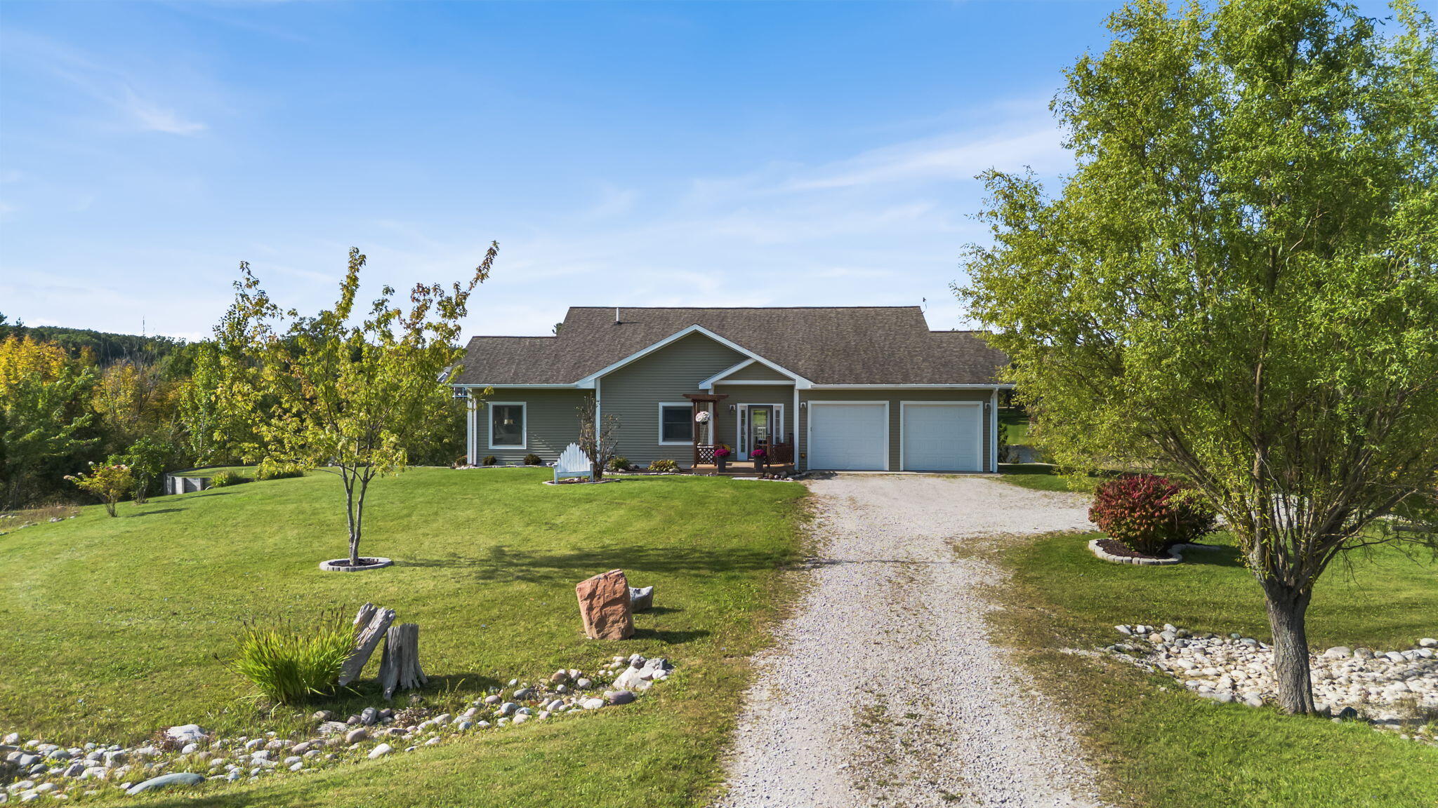 5824 Twin Lakes Road Cheboygan, MI 49721 - Photo 38 of 44 Exterior