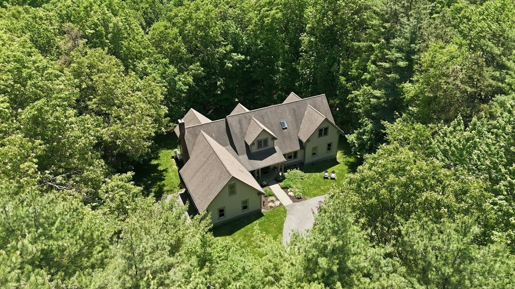 409 Henry Street Amherst, MA 01002 - Photo 41 of 42