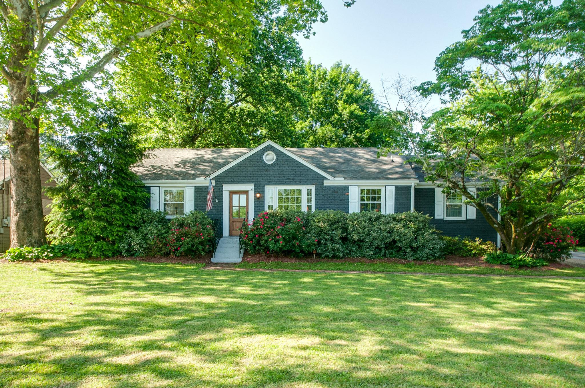 521 Hogan Road Nashville, TN 37220 - Photo 1 of 27 521 Hogan Road