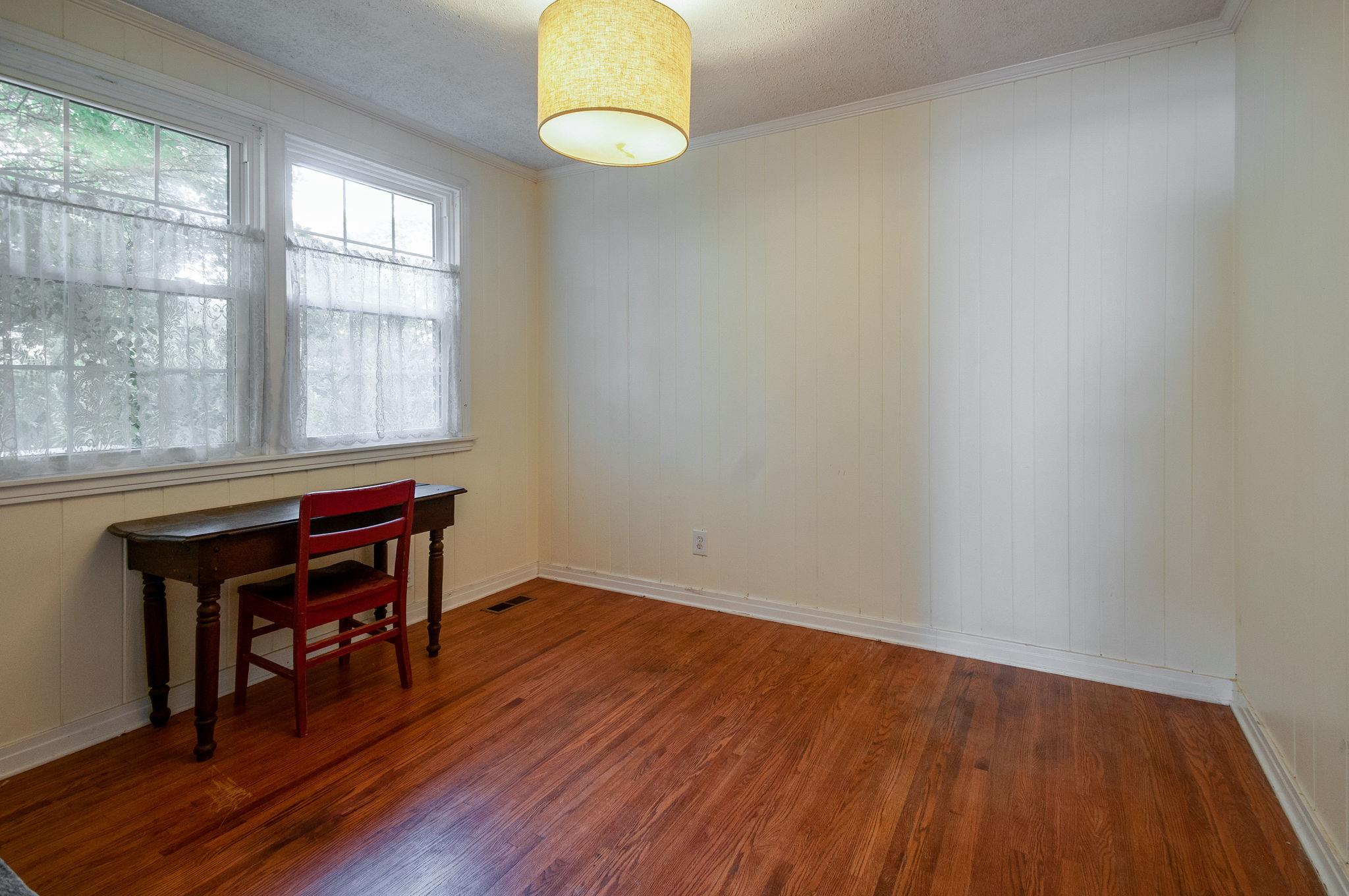 521 Hogan Road Nashville, TN 37220 - Photo 20 of 27 Secondary Bedroom