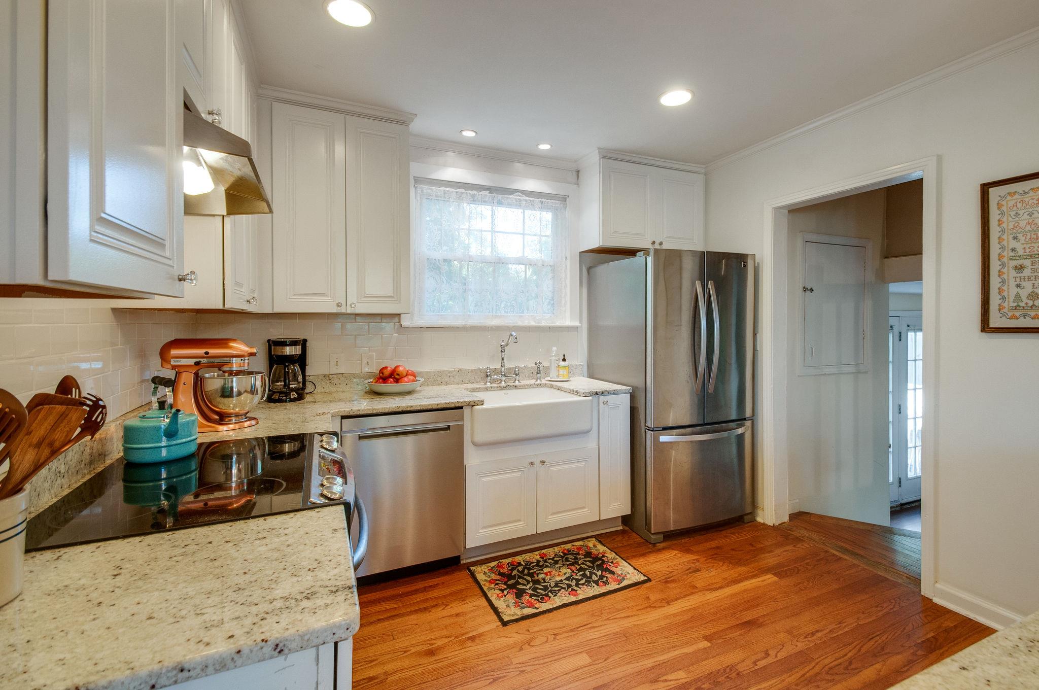 521 Hogan Road Nashville, TN 37220 - Photo 8 of 27 Stainless appliances