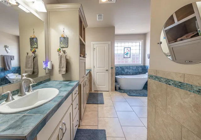 $425,000 | 10110 Peoria Avenue, Lubbock, TX 79423