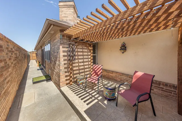 $425,000 | 10110 Peoria Avenue, Lubbock, TX 79423