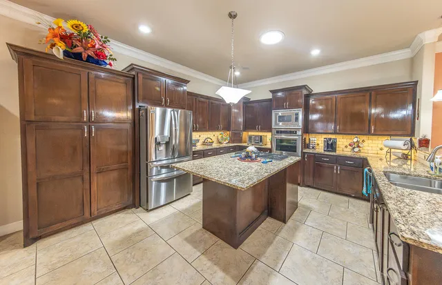 $425,000 | 10110 Peoria Avenue, Lubbock, TX 79423