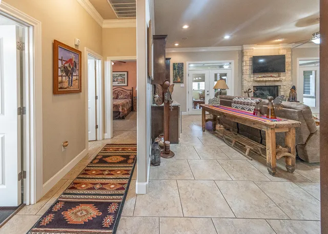 $425,000 | 10110 Peoria Avenue, Lubbock, TX 79423