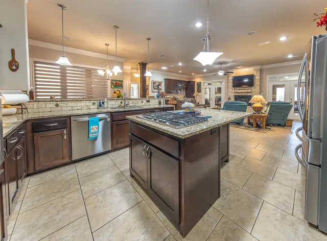 $425,000 | 10110 Peoria Avenue, Lubbock, TX 79423