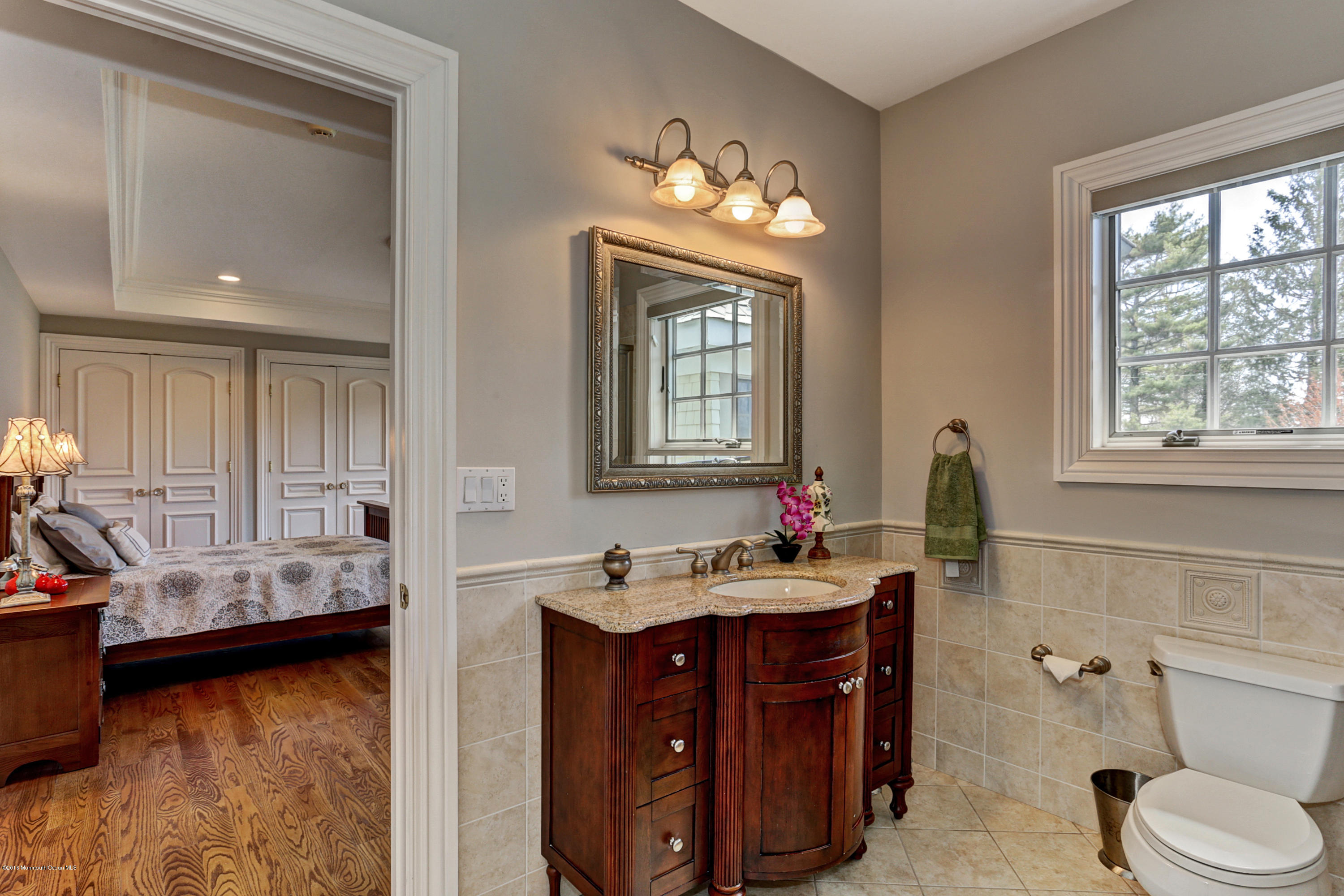 501 Little Silver Point Road Little Silver, NJ 07739 - Photo 26 of 39 Jack and Jill bath