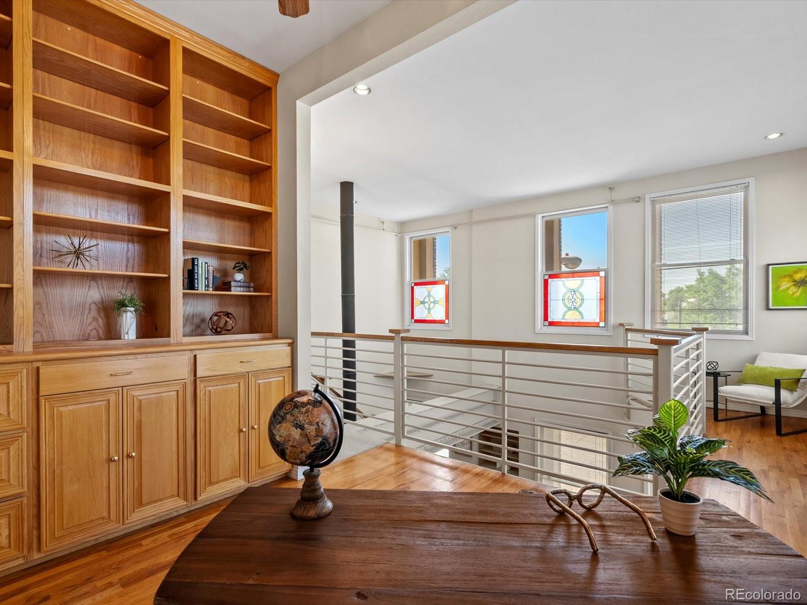 225 Lincoln Street, Unit 4 Denver, CO 80203 - Photo 20 of 34 a living room with furniture